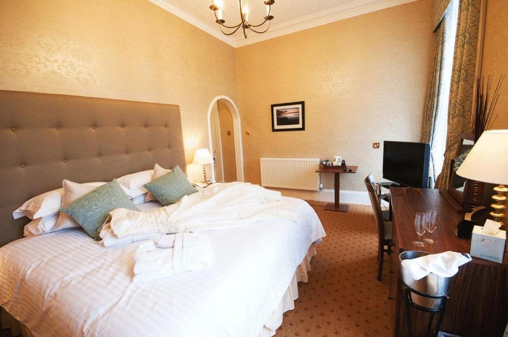 Mackays Hotel Уик Экстерьер фото
